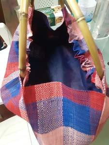 MADAGASCAR TEJIDO RAFIA A RAYAS DOS BOLSILLO INTERIOR DE BAMBÚ CIERRE DE CREMALLERA Forro de rafia MODA BRILLANTE CUBO MULTICOLOR - Product Image 5