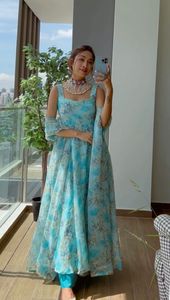 Kurtis para Mujer en India, Última Moda Femenina, Telas de Seda Tabby Indias, Kurtis Baratos al por Mayor, Kurti Estampado - Product Image 2