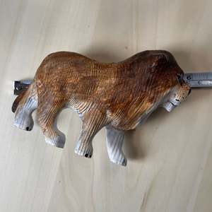 YEEYAYA intagliato a mano leone in legno scultura Art Deco decorazione per la casa statua in ottone statuette piante animali selvatici Zoo tema per la decorazione della camera - Product Image 2