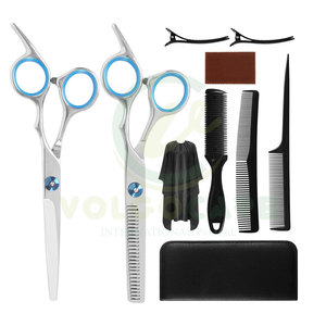 กรรไกรตัดผมสแตนเลสขนาด6.5นิ้ว J2มาใหม่2024พร้อมมีดโกน - Product Image 1