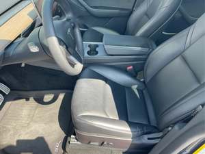 TESLA MODEL Y PERFORMANCE AWD D'OCCASION, TOUTES OPTIONS, TITRE PROPRE, À VENDRE - LIVRAISON À DOMICILE - Product Image 2