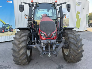 Tracteur d'occasion Valtra G135 à bon prix, 180 CV, 4x4, transmission par engrenages, tracteur à roues avec boîte de vitesses, machines et équipements agricoles - Product Image 2