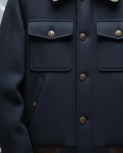 Chaqueta Bomber de Lana Azul Marino para Hombre, Abrigo de Invierno Hecho a Mano con Cuello de Borrego Blanco, de la Marca Champ King - Product Image 3