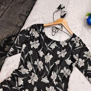 ชุด anarkali ทำด้วยมือสีดำรอยัลพร้อมการปักสีเงินเก๋ไก๋ชุดเดรสแบบดั้งเดิมหรูหราสำหรับผู้หญิงที่มีคุณภาพสูงสไตล์บอลลีวูด - Product Image 6