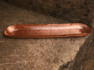 Plateau de service élégant de style vintage plateau martelé en cuivre fait à la main rangement de cuisine moderne en métal de haute qualité décoratif - Product Image 3