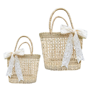 Sacs en paille et paniers en jonc de mer du Vietnam SAC À MAIN EN SEAGRASS avec nœud Paniers cadeaux Saint Valentin Sac en paille - Product Image 1