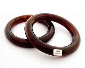 Elegantes brazaletes de resina hechos a mano con flores secas reales, joyería inspirada en la naturaleza - Product Image 4