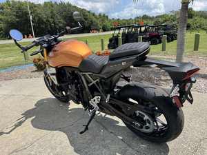 Ventes aux enchères 2026 GSX8T Street New (Moto) - Prêt à l'exportation - Product Image 2