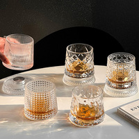 Verre à whisky rotatif 360° de luxe en cristal gravé de diamants, gobelet haut de gamme taillé à la main avec base pivotante