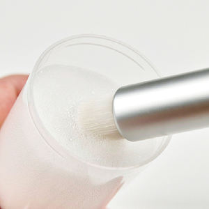 <b>EYELASH</b> MAKER SPOT CLEANSING <b>BRUSH</b> - Product Image 3