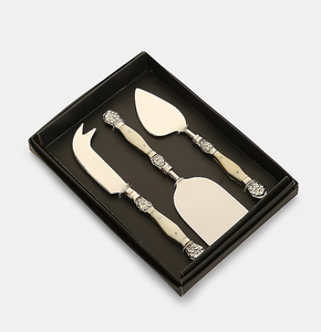 Ensemble de fromages en acier inoxydable pour l'artisanat élégant manche MOP Design classique Service de fromages d'occasion Royal Dinner 3 pièces - Product Image 6