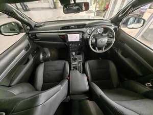 โตโยต้า ไฮลักซ์ 2.8GD-6 ดับเบิ้ลแค็บ 4x4 GR-Sport ปี 2024 มือสอง สภาพดี - Product Image 5