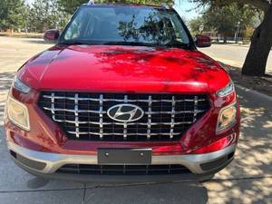 Hyundai Venue SEL 2025 Usado en Venta a Bajo Precio - Product Image 2