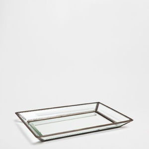 Plateau miroir rectangulaire en finition argent antique, cadre en métal, plateau de rangement décoratif pour la décoration d'hôtel, organisateur de présentation sur table miroir - Product Image 1