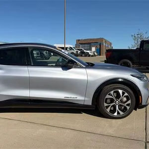 2025 para Mustang Mach-E Premium Manual R16 Interior Oscuro Volante a la Izquierda Nuevo Techo Metálico Cámara en VENTA - Product Image 1