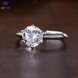 Bague en or blanc avec diamant taillé rond 1.50 TDW par Lab-Stone/Bague élégante avec touche de finition parfaite/couleur EF-VS - Product Image 2