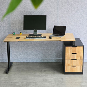 Bureau de jeu réglable en hauteur 160x70cm avec un design élégant, surface en MDF carbone, pieds de meuble GD68065 pour salle de jeu - Product Image 4