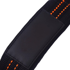 สายรัดข้อมือยกน้ำหนักแบบกำหนดเองพร้อมแผ่นรองนีโอพรีน สายรัดยกน้ำหนักสำหรับออกกำลังกายแบบหนักสำหรับการฝึกความแข็งแรง รับผลิตแบบ OEM ขายส่ง - Product Image 3