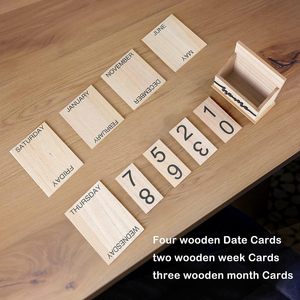 Decoraciones de escritorio de oficina de madera para el trabajo Calendario de escritorio vintage Ornamento Calendario de oficina para mujeres y hombres con personajes "caseros" - Product Image 3