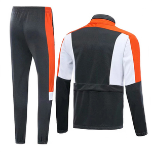 Conjunto Deportivo Holgado de Moda Urbana, Chaqueta Cortavientos con Cremallera y Pantalones Cortos de Nailon, Color Personalizado, para Hombre - Product Image 3