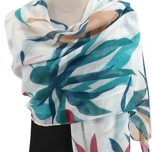 ผ้าพันคอเนื้อสัมผัสเรียบเนียนและสไตล์หรูหราสำหรับใช้ในชีวิตประจำวัน ผลิตจากวัสดุคุณภาพพรีเมียมและงานตัดเย็บอย่างประณีต ผ้าพันคอสำหรับผู้หญิง - Product Image 5