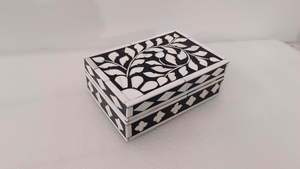 Organizador de joyas con incrustaciones de hueso artístico con detalles finos, caja de joyería con incrustaciones de hueso hechas a mano, caja de joyería con incrustaciones de hueso Floral - Product Image 5