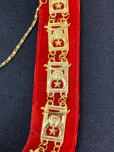 Collier maçonnique de luxe en velours rouge avec chaîne décorative en étoile plaquée or pour promotion - Product Image 5