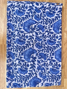 Manufacturer's Luxury Summer Wear Girls' Bags Curtains Beautifully Hand-block Printed 18-Yard Cotton Fabric Woven - Product Image 4