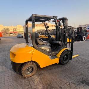 Compre montacargas con motor diésel bastante usado de 2 toneladas y 3 toneladas, máquina industrial disponible a bajo precio, incluido el gato de palé y el montacargas apilador - Product Image 2