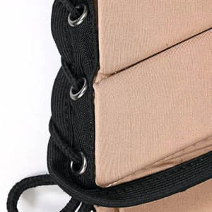 Chaleco de equitación de calidad duradera con costuras resistentes y material suave al tacto, que ofrece una comodidad equilibrada. - Product Image 5