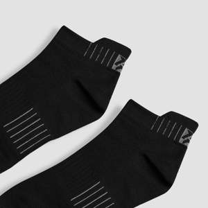 Chaussettes courtes sportives ShieldFlex personnalisables noires, antibactériennes, compressives, respirantes, en fibre de bambou, imprimées, ODM - Product Image 5