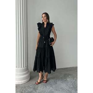 Robe noire à volants et boutons - Noir - Product Image 1
