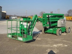 2015 Z-45_25J DC Articulating Boom Lift Premium Heavy Duty Industrial Equipment Wholesale Supply - Product Image 1