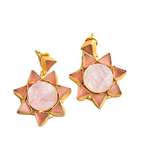 Pendientes de Racimo de Latón Premium, Chapados en Oro, Hechos a Mano, con Acabado de Latón Satinado Semiprecioso, Pieza de Diseño Moderno de Alta Calidad - Product Image 1