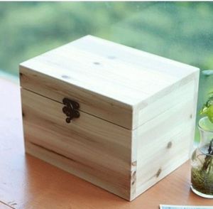 Caja de Madera Maciza Pulida Multiusos, Ecológica, para Regalos y Joyas, Decoración del Hogar y Decoración Navideña - Product Image 3