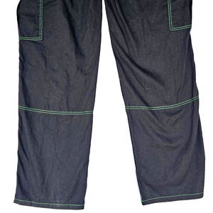 Pantalones de Mujer NEGRO con Costuras VERDE NEÓN, Estilo Cargo Gótico con Herrajes Metálicos, 2026 - Product Image 6