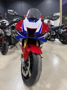 ขายประมูลรถมอเตอร์ไซค์ใหม่ CBR1000RR-R Fireblades SP ปี 2026 ความเร็วสูงสุดมากกว่า 80 กม./ชม. กำลังไฟ 1001-2000 วัตต์ พร้อมเงินดาวน์ - Product Image 5