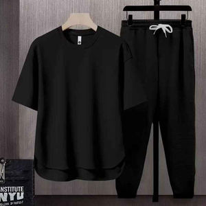 Conjunto de pantalones cortos de manga corta informal de moda para hombre transpirable y cómodo para el verano estilo suelto y atractivo - Product Image 5