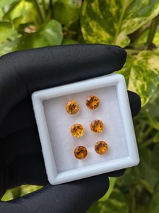 พลอยซิทรินทรงบริลเลียนต์คัท ขนาด 6 มม. สีเหลือง 6 เม็ด น้ำหนัก 0.8-1.5 กะรัต รับรองโดยผู้เชี่ยวชาญภายนอก แท้ 100% สำหรับทำเครื่องประดับ - Product Image 4
