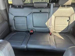 GMC Sierra 2500 Denali Turbo 2022, camionnette essence/essence, intérieur foncé, transmission automatique, sièges en tissu, toit ouvrant panoramique - Product Image 4