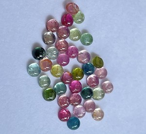 Cabochon rond en tourmaline multicolore naturelle 4mm de qualité supérieure-Tourmaline multicolore en vrac de qualité supérieure - Product Image 1