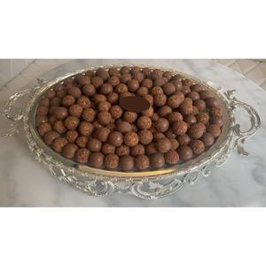 Présentoir de desserts sucrés vintage écologique Plateau à chocolat en métal doré de la plus haute qualité pour la décoration de table à la maison - Product Image 4