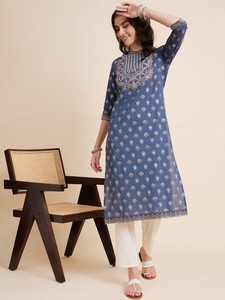 Kurta de Verano de Algodón con Estampado de Motivos Étnicos de Diseñador Exclusivo, con Lentejuelas, Corte en A, Manga Larga, Largo hasta el Suelo, Estilo Vintage - Product Image 6