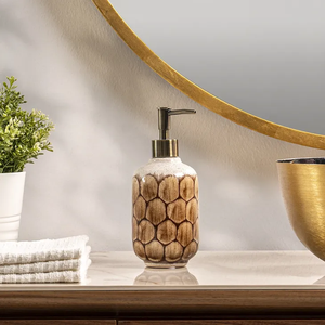 Distributeur de savon artisanal unique pour la décoration haut de gamme de la cuisine et du bain Distributeur de savon en métal pour la salle de bain de bureau - Product Image 2