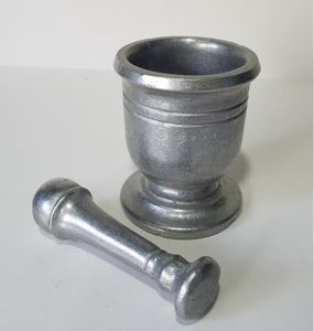 Mortier et pilon en laiton pour la cuisine et l'artisanat de table, produit le plus vendu, mortier et pilon en laiton d'Inde - Product Image 5