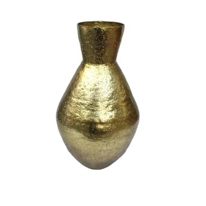 Vase à fleurs en aluminium de qualité bets avec base Mabel et Vases à fleurs en métal de haute qualité fabriqués en Inde - Product Image 6