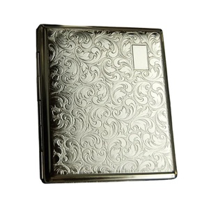 Top Vente Floral Argent Plaqué Style Moderne Étui À Cigarettes Boîte De Rangement pour Hommes Cadeaux Utiliser Des Accessoires dans Un Étui À Cigarettes En Métal - Product Image 4