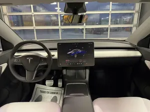 2022 Tesla โมเดลประสิทธิภาพ Y รถยนต์ไฟฟ้ามือสองพร้อมเบาะหนังกล่องเกียร์ธรรมดากล้องหลังพวงมาลัยซ้าย