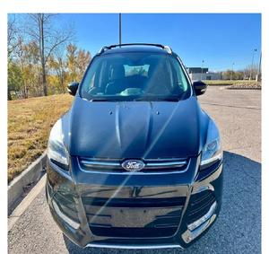 Certificado usado 2015 Ford Escape titanio OEM arranque remoto calentadores de asiento techo corredizo - Product Image 1