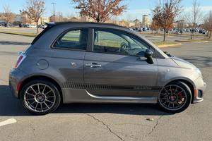 Fiat 500C Abarth Cabriolet d'occasion propre, modèle 2013 - Product Image 2